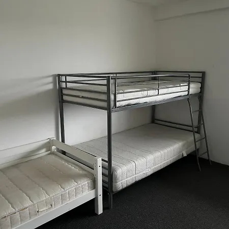 Otto Hostel *